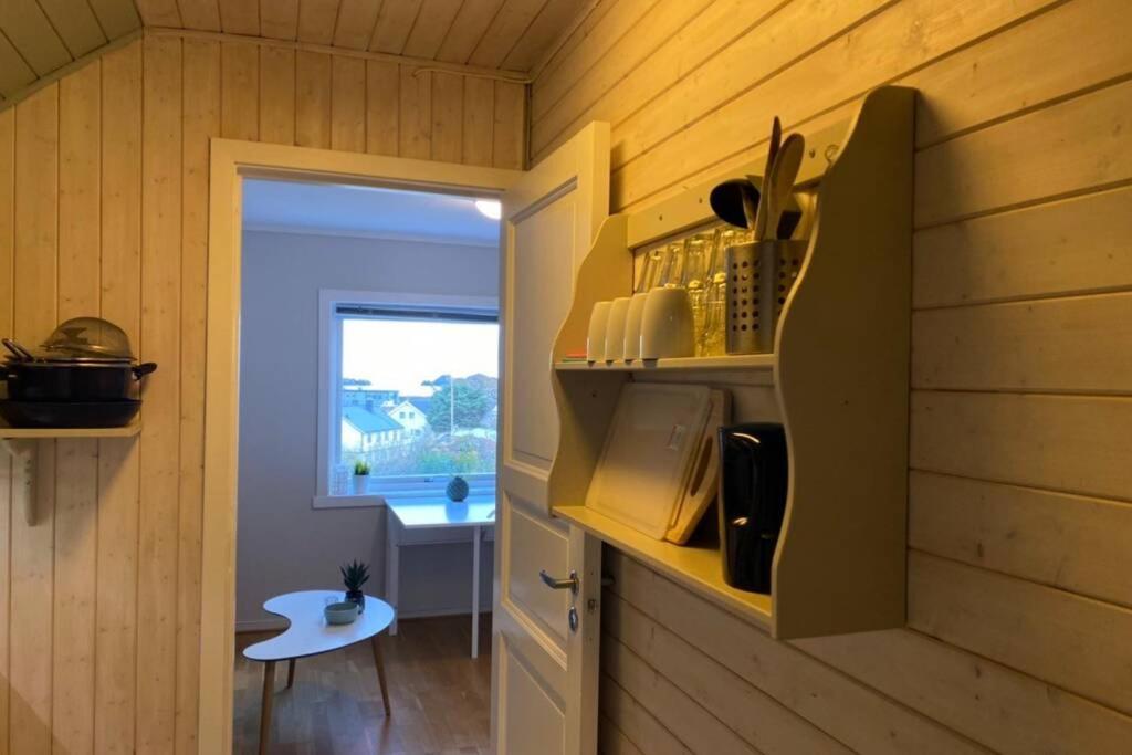 Koselig Leilighet Sentralt I Svolvaer Apartman Kültér fotó