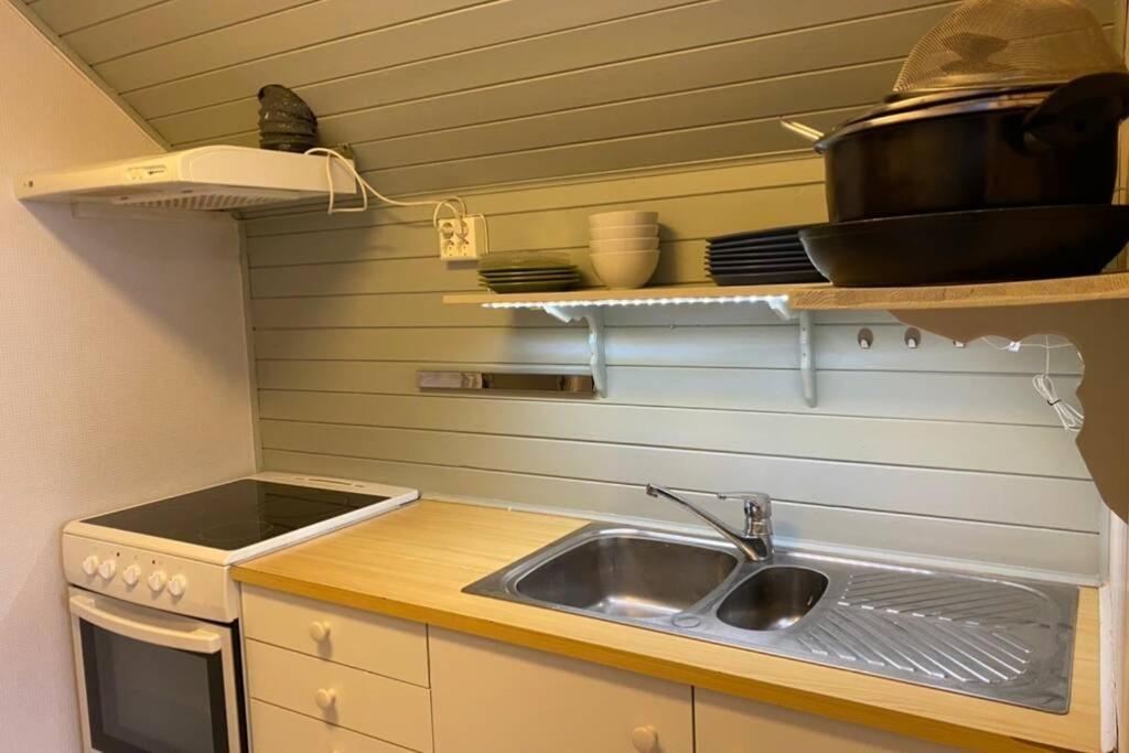 Koselig Leilighet Sentralt I Svolvaer Apartman Kültér fotó
